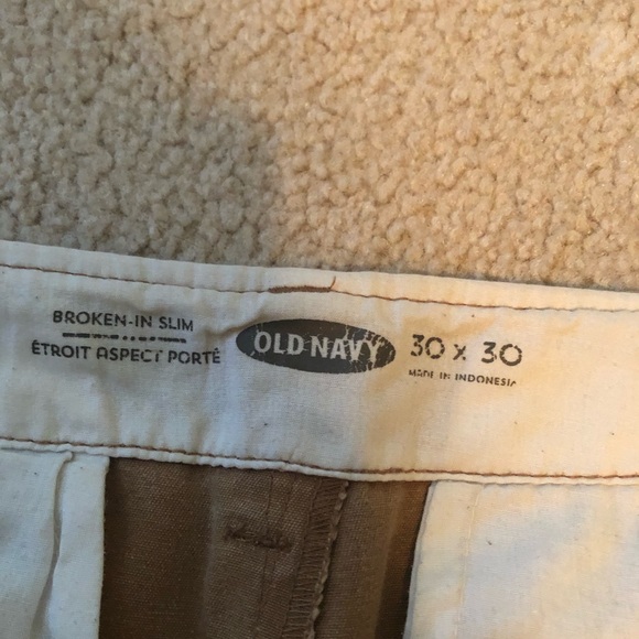 Old navy tan pants - Picture 2 of 2